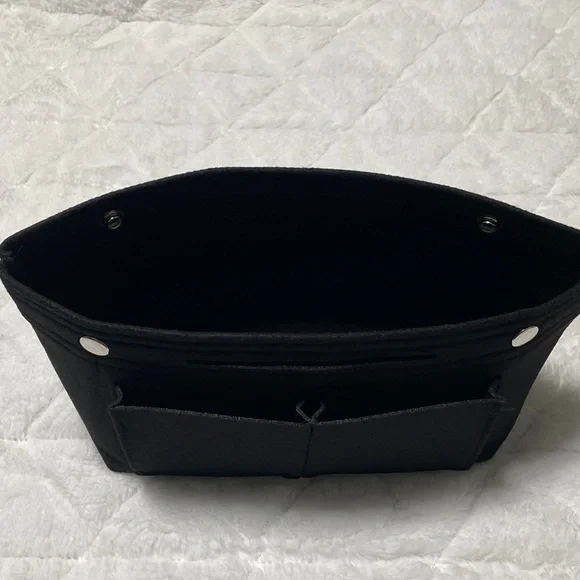 One small and one large bag inserts. - Picture 9 of 10